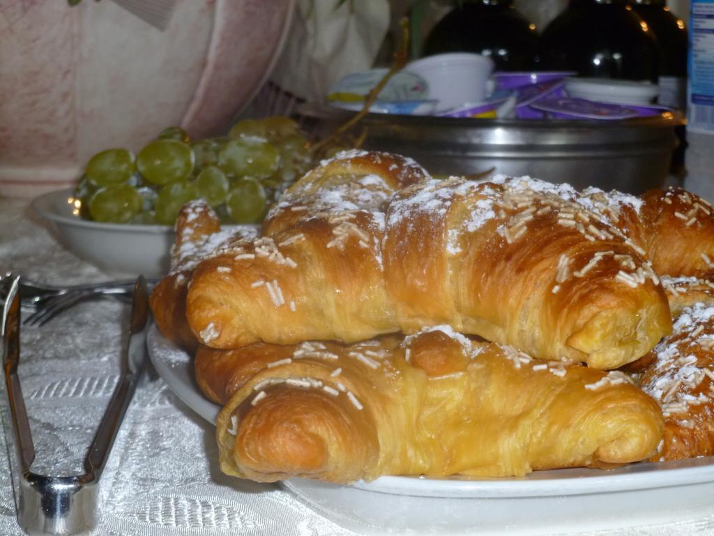 Le Ginestre B & B Massarosa Ngoại thất bức ảnh